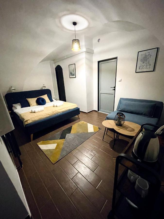 Dorfel Hotel Košice Buitenkant foto