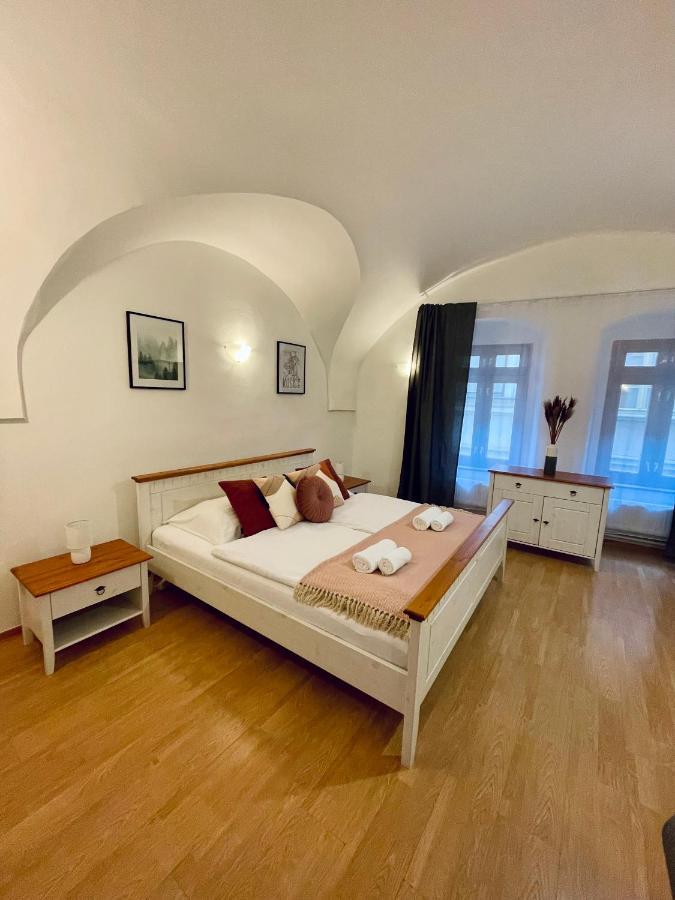Dorfel Hotel Košice Buitenkant foto